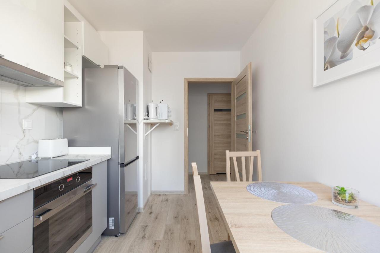 Metro Targowek Homely Apartment Warszawa Zewnętrze zdjęcie