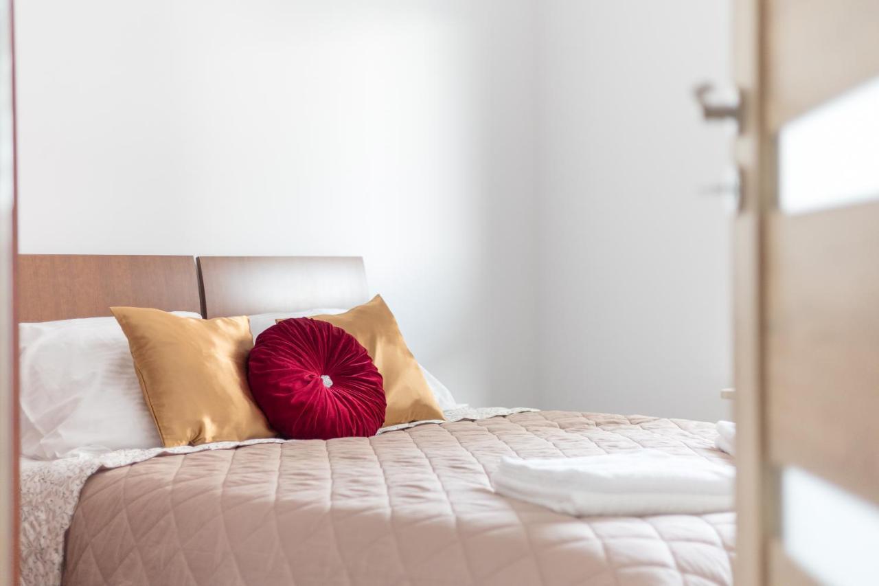 Metro Targowek Homely Apartment Warszawa Zewnętrze zdjęcie
