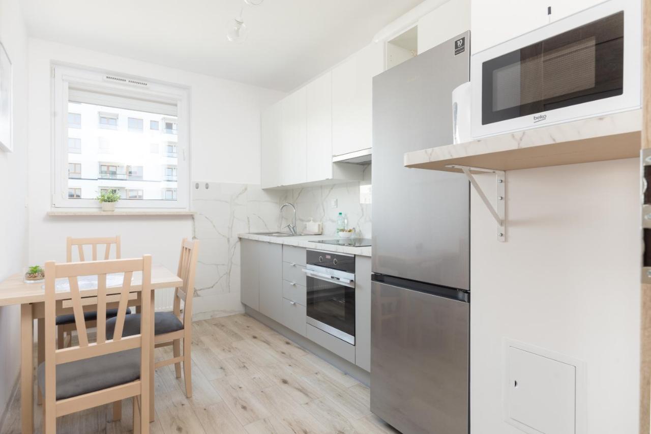 Metro Targowek Homely Apartment Warszawa Zewnętrze zdjęcie