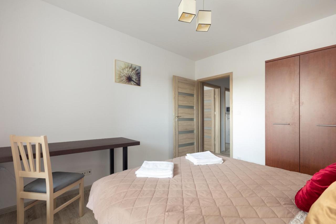 Metro Targowek Homely Apartment Warszawa Zewnętrze zdjęcie